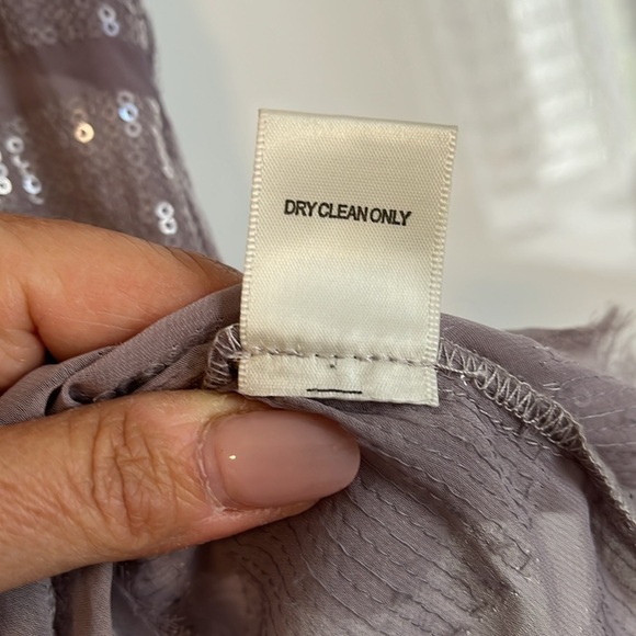 MATTY M Sequin Sleeveless V Neck Blouse, Size S - Picture 8 of 8